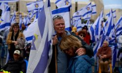 نتنياهو يتهم «حماس» بإعادة جثمان «امرأة من غزة» بدل محتجزة إسرائيلية